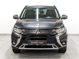 фото Mitsubishi Outlander III 2021