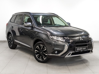 фото Mitsubishi Outlander III 2021