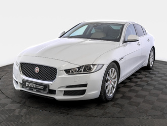 фото Jaguar XE 2015