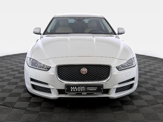 фото Jaguar XE 2015