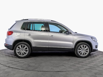 фото Volkswagen Tiguan I 2013