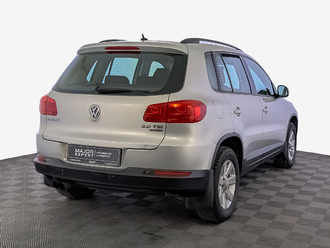 фото Volkswagen Tiguan I 2012