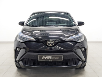 фото Toyota C-HR 2021