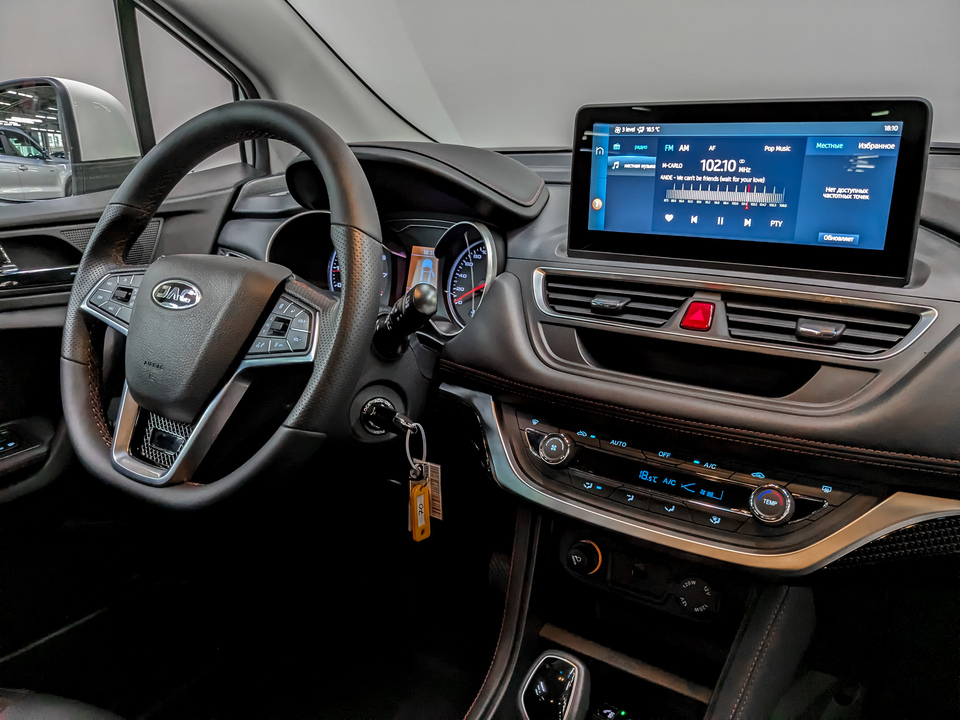 Фото JAC JS3 с пробегом 2 146 км