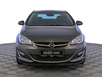 фото Opel Astra J 2013