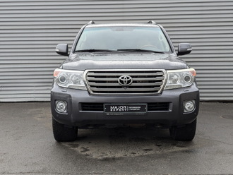 фото Toyota Land Cruiser 200 2013