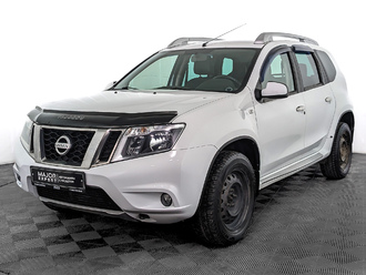 фото Nissan Terrano D10 2015