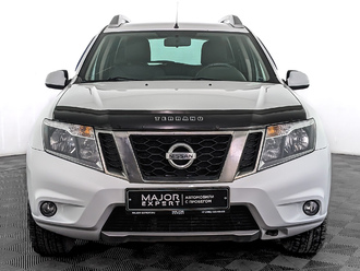 фото Nissan Terrano D10 2015