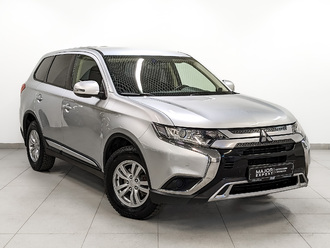 фото Mitsubishi Outlander III 2019