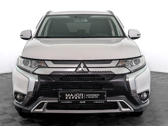 фото Mitsubishi Outlander III 2020