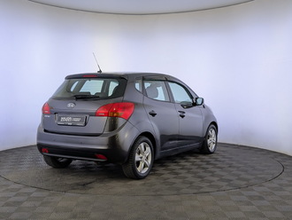 фото Kia Venga I 2012