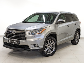 фото Toyota Highlander III 2014