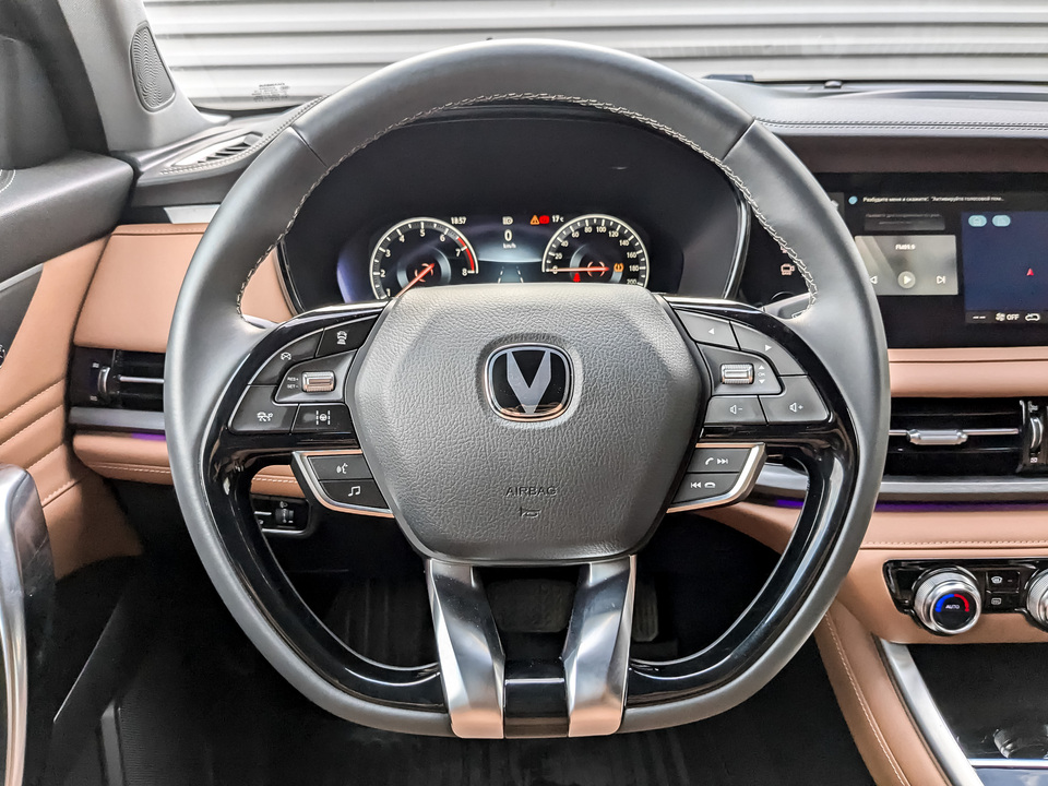 Фото Changan CS95 с пробегом 106 692 км