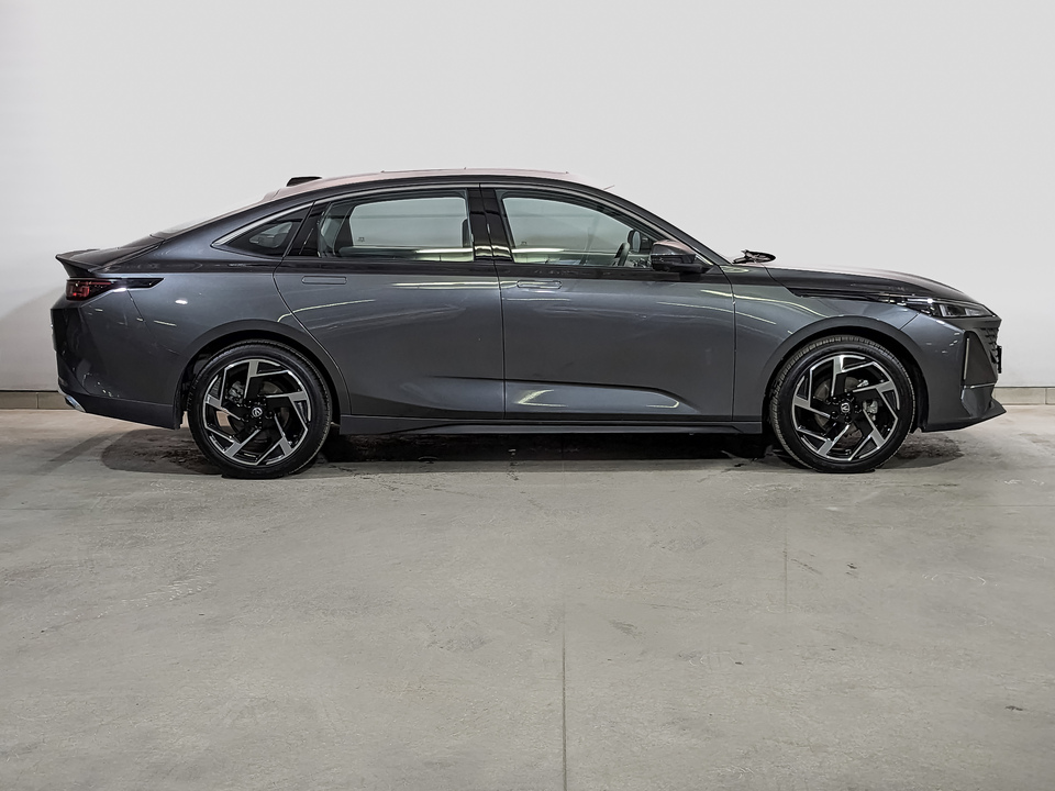 Фото Changan Lamore с пробегом 17 787 км