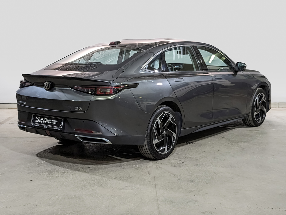 Фото Changan Lamore с пробегом 17 787 км
