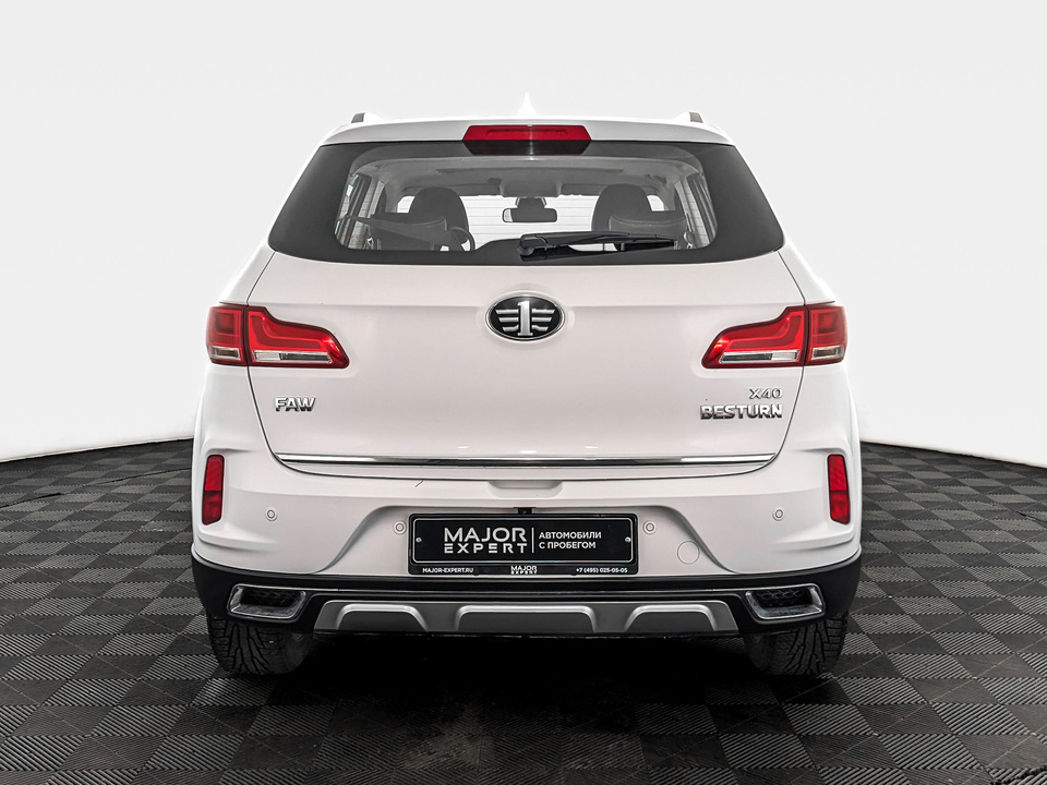Фото FAW Besturn X40 с пробегом 38 302 км