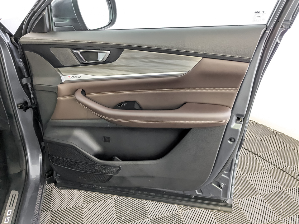Фото Chery Tiggo 8 Pro 2021 г.в. с пробегом 115 538 км