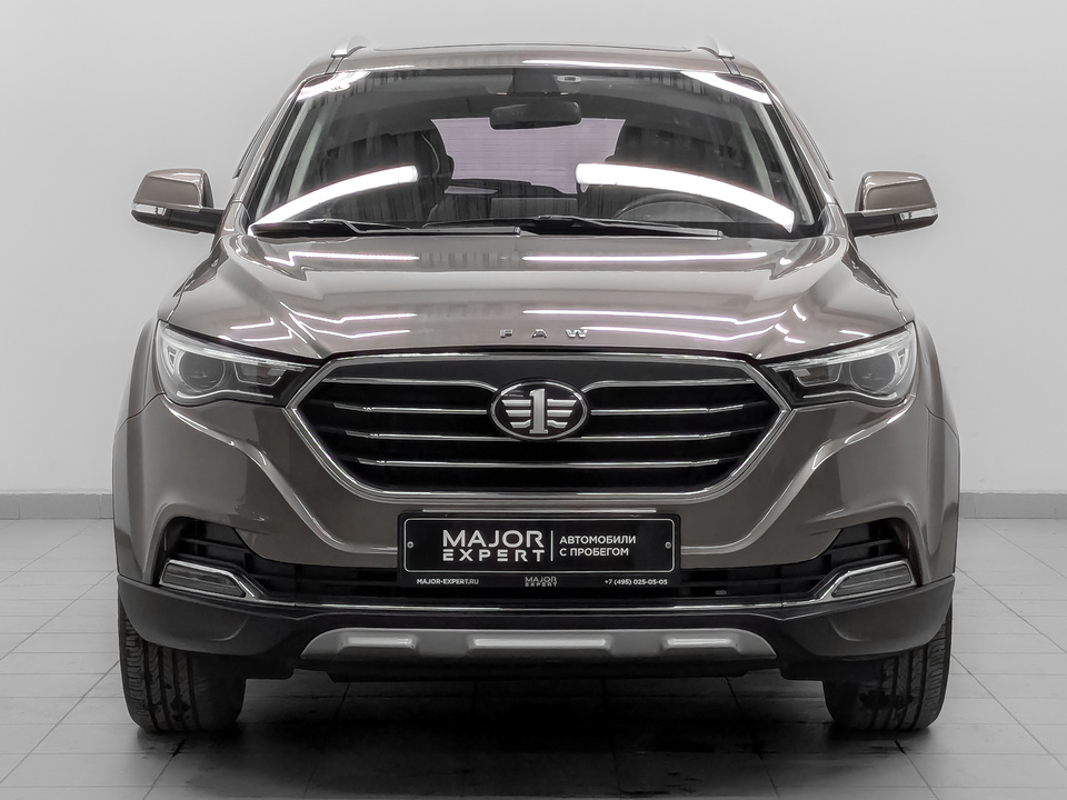 Фото FAW Besturn X40 с пробегом 20 748 км