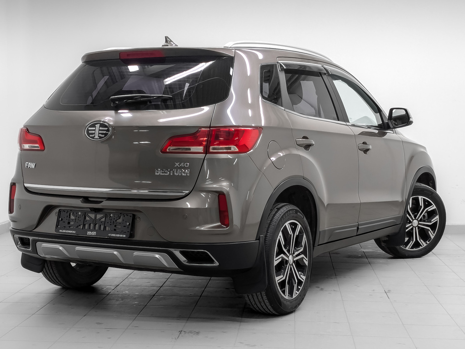 Фото FAW Besturn X40 с пробегом 20 748 км