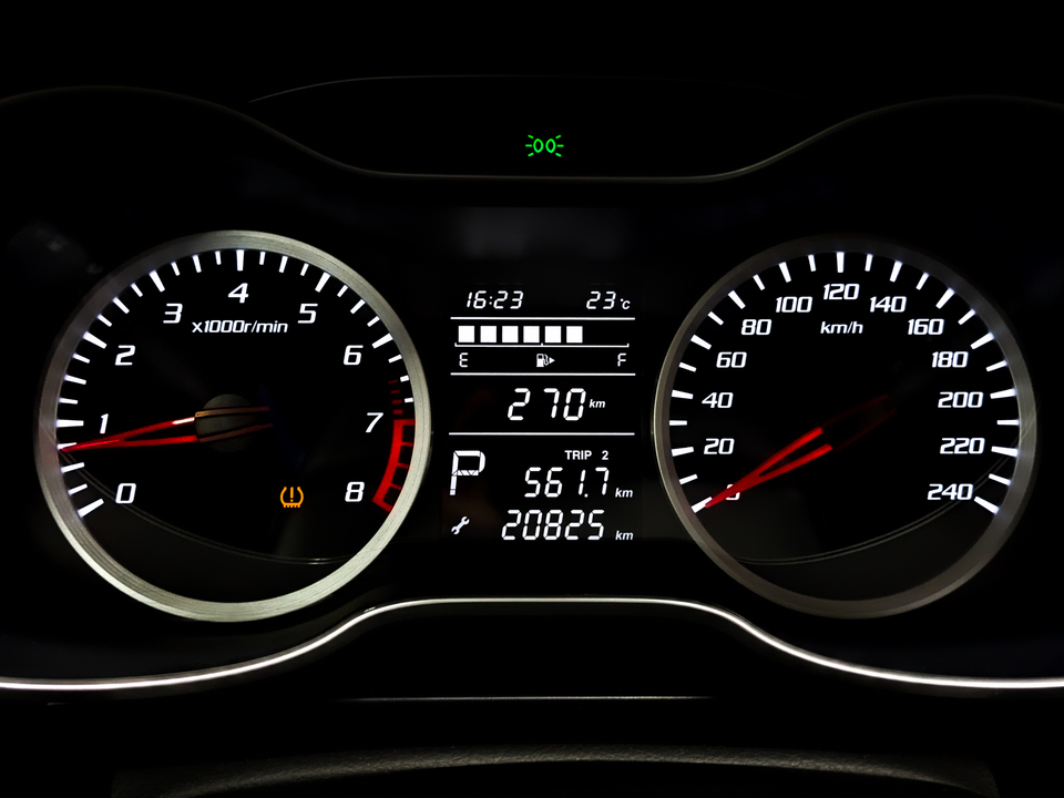 Фото FAW Besturn X40 с пробегом 20 748 км