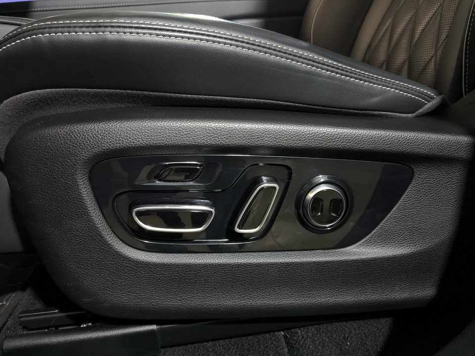 Фото GAC GS8  с пробегом 30 308 км