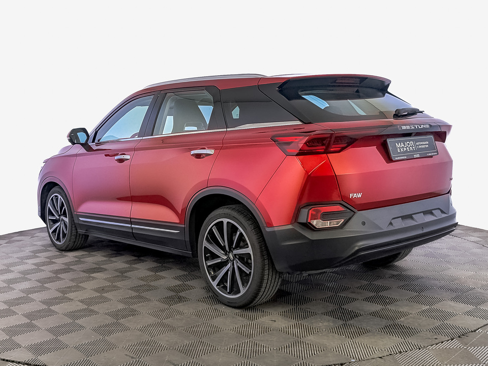Фото FAW Bestune T77 с пробегом 45 007 км