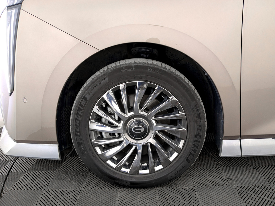 Фото GAC M8 с пробегом 58 068 км