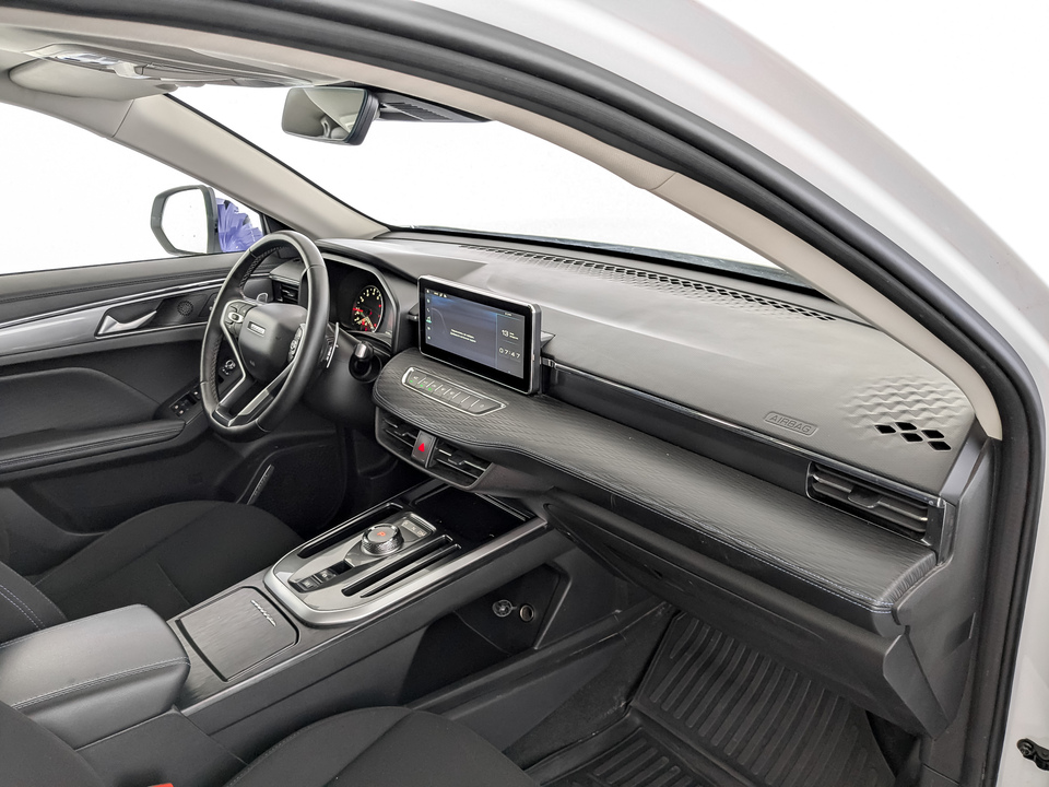 Фото HAVAL Jolion с пробегом 67 833 км