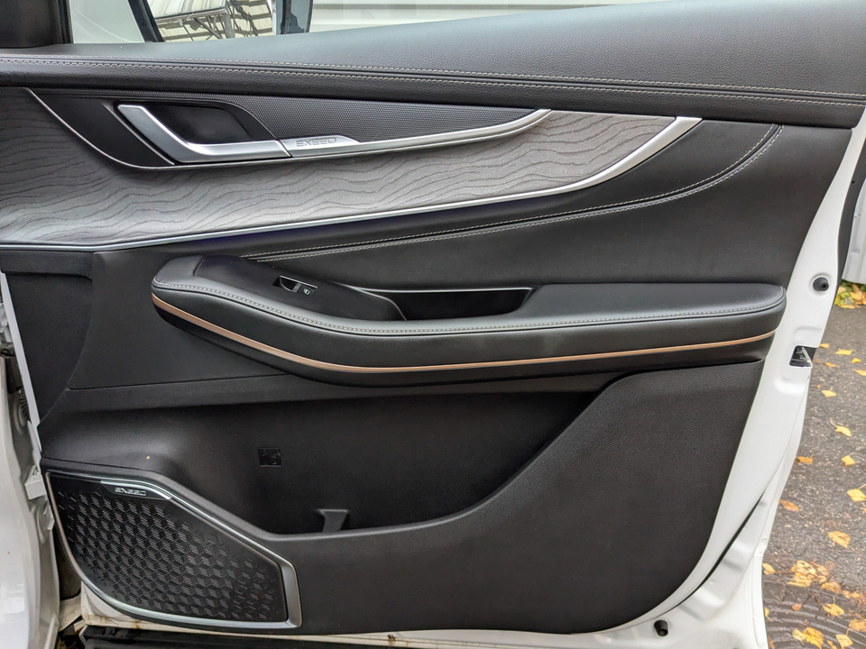 Фото Exeed LX с пробегом 74069 км