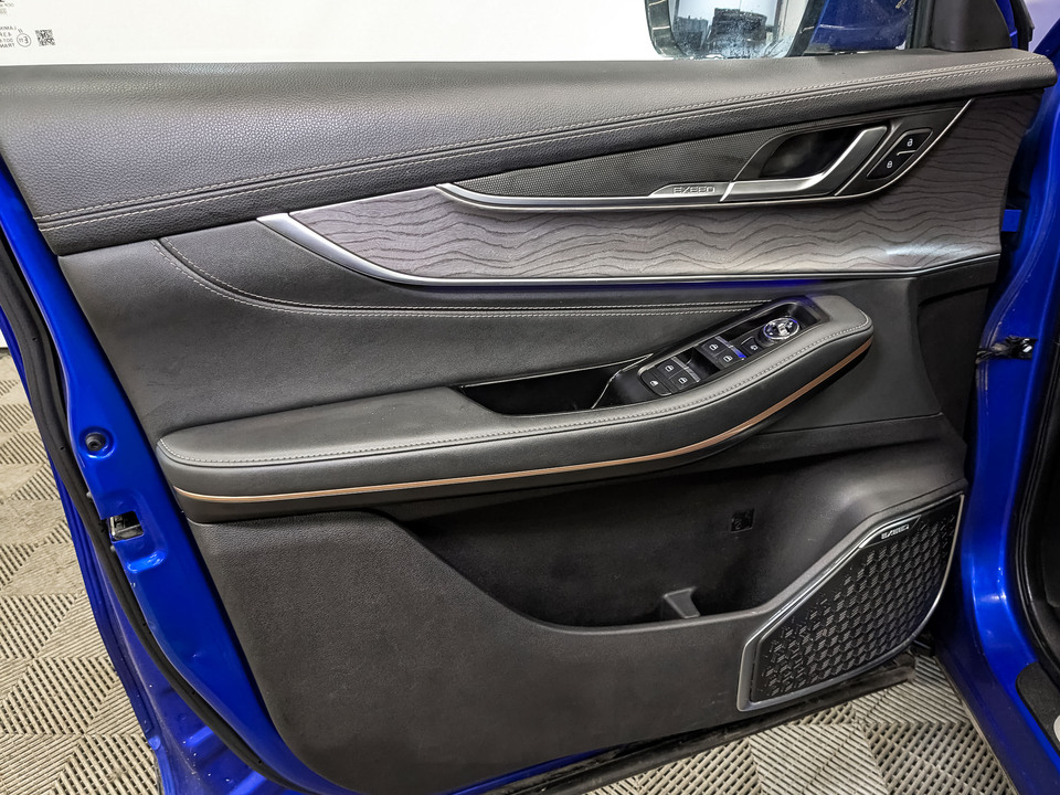 Фото Exeed LX с пробегом 103750 км