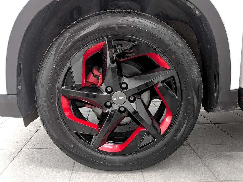 Фото Omoda C5 с пробегом 33982 км