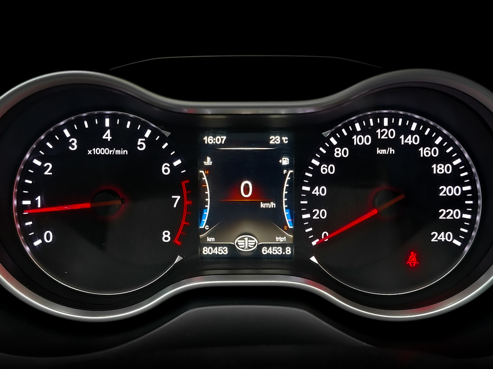 Фото FAW Besturn X80 с пробегом 80 056 км