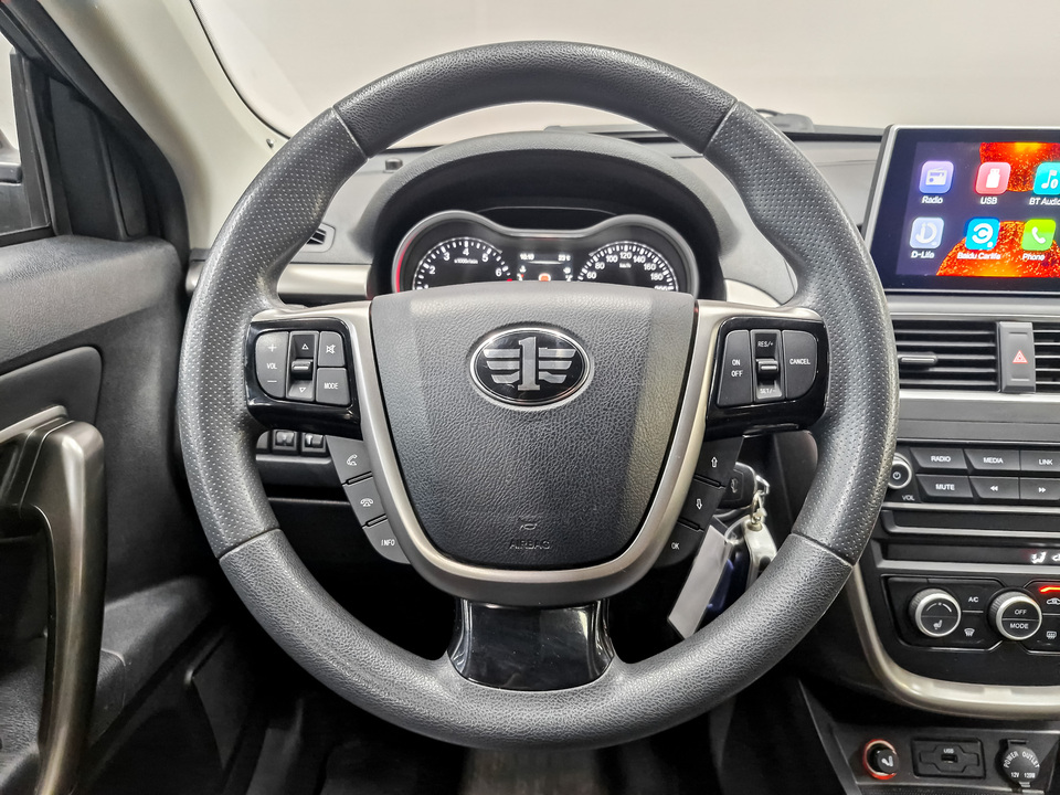 Фото FAW Besturn X80 с пробегом 80 056 км