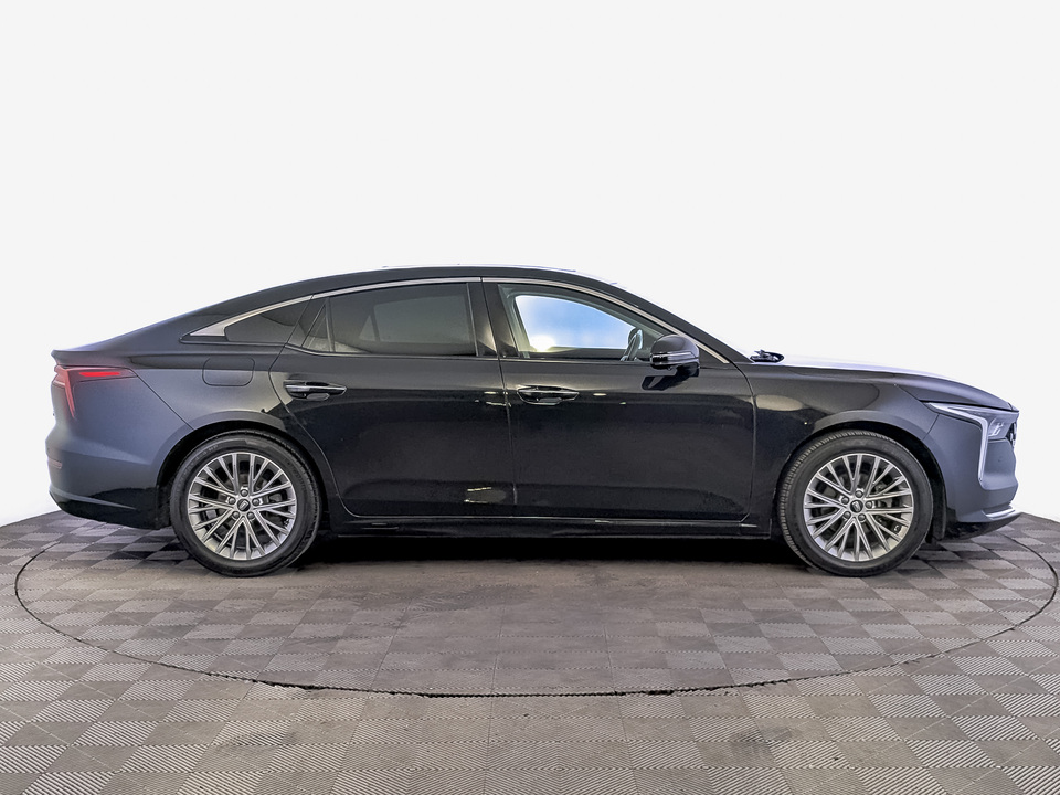 Фото FAW Bestune B70 с пробегом 92 535 км