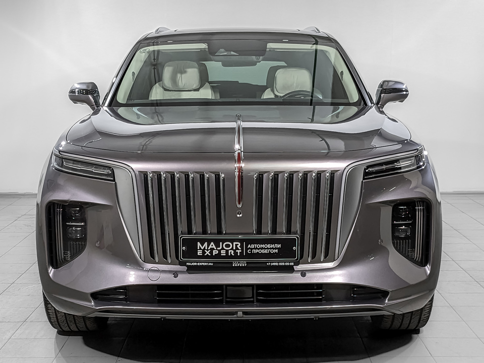 Фото Hongqi E-HS9 с пробегом 25634 км