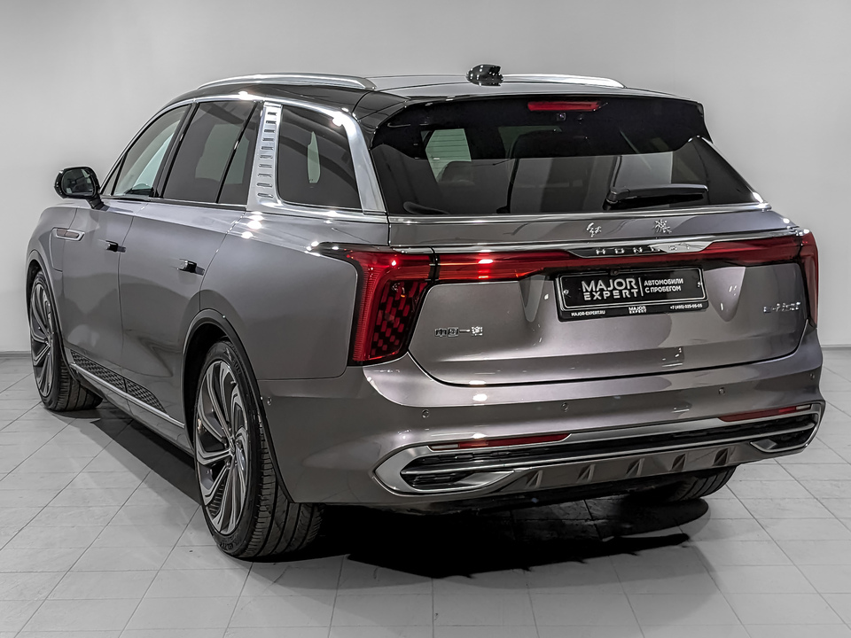 Фото Hongqi E-HS9 с пробегом 25634 км