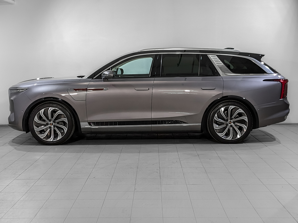 Фото Hongqi E-HS9 с пробегом 25634 км