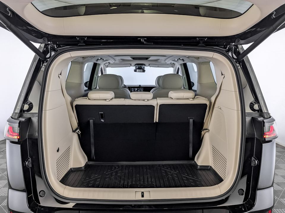 Фото Voyah Dream с пробегом 440 км