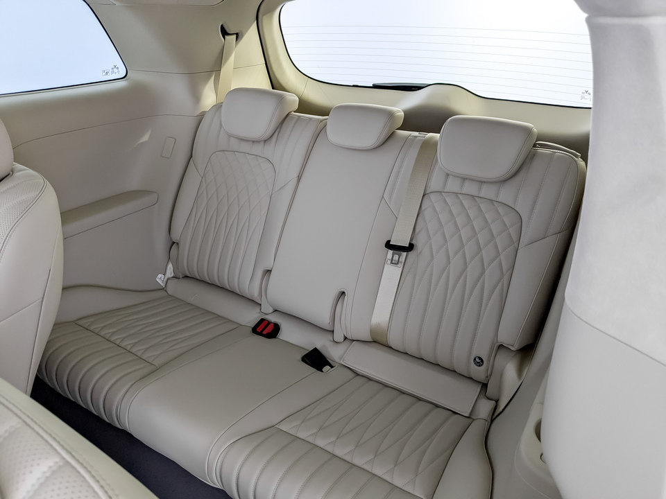 Фото Voyah Dream с пробегом 440 км