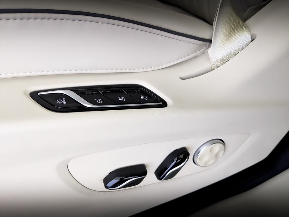 Фото Voyah Dream с пробегом 440 км