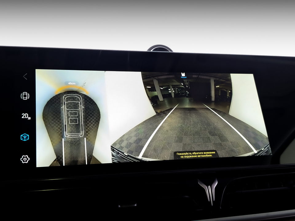 Фото Voyah Dream с пробегом 440 км