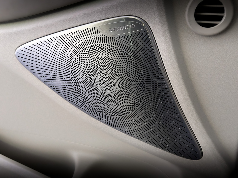 Фото Voyah Dream с пробегом 440 км