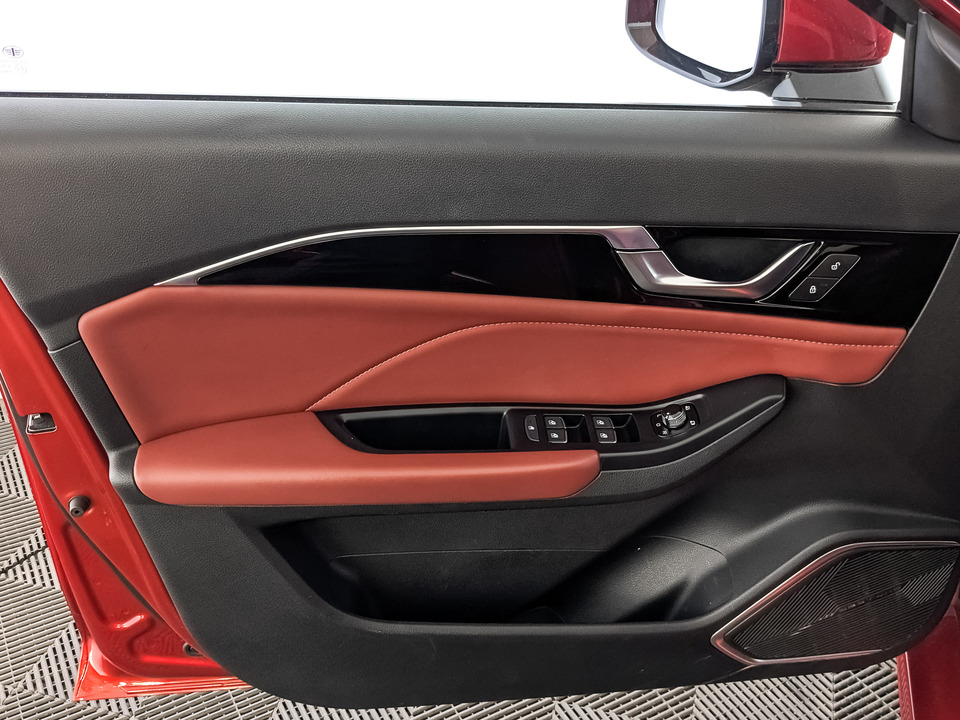 Фото FAW Bestune B70 с пробегом 32 480 км