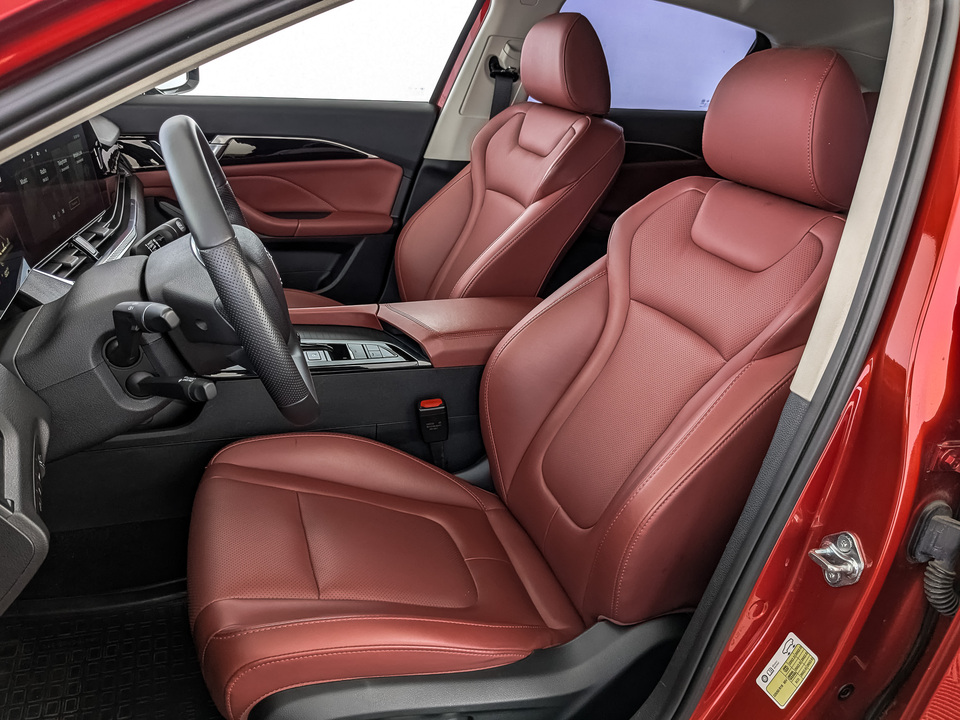 Фото FAW Bestune B70 с пробегом 32 480 км