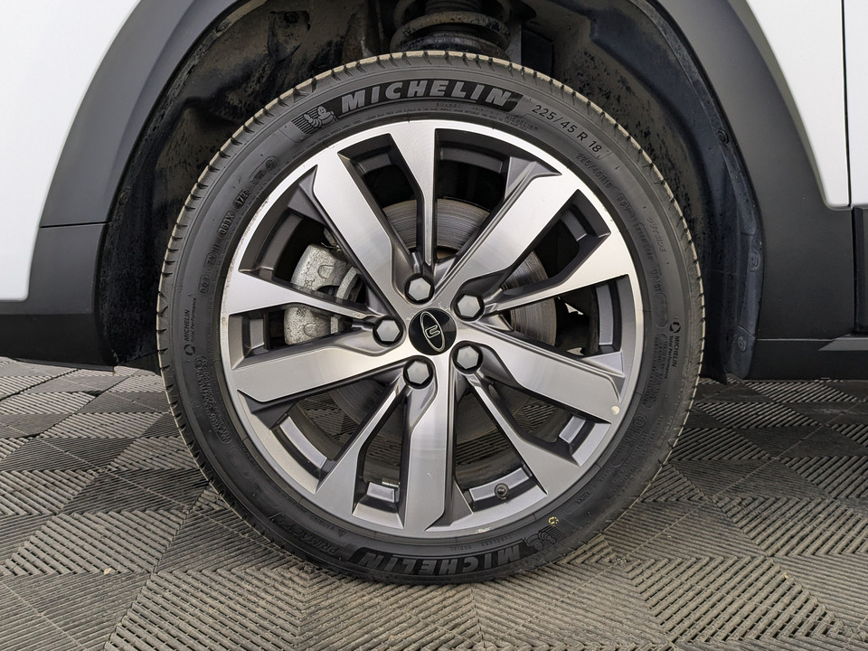 Фото Москвич 3e с пробегом 23 702 км