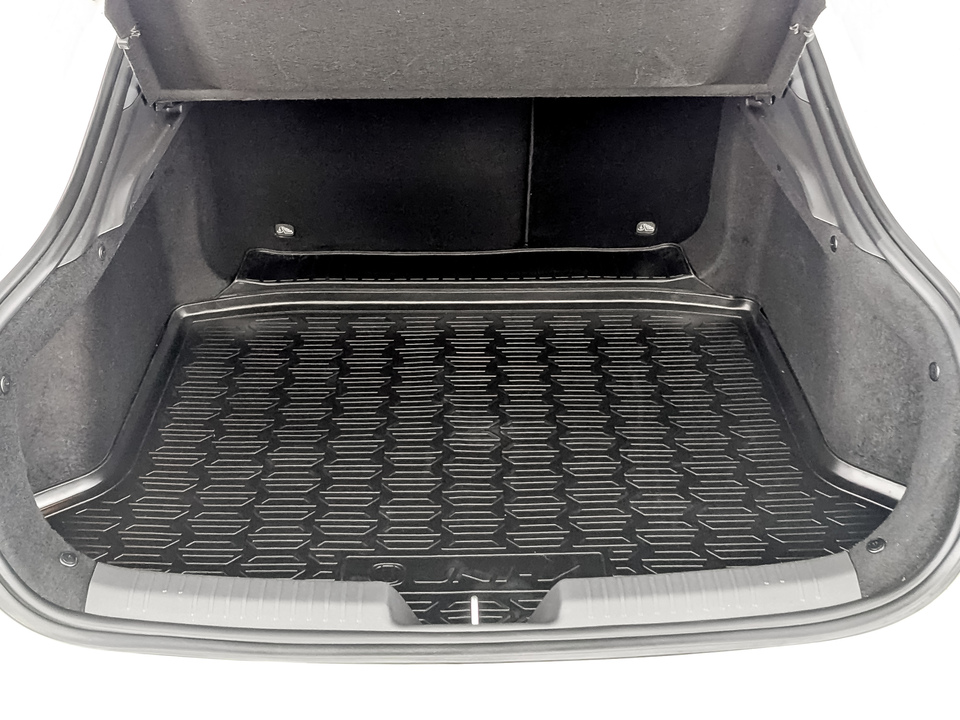 Фото Changan UNI-V с пробегом 38 943 км