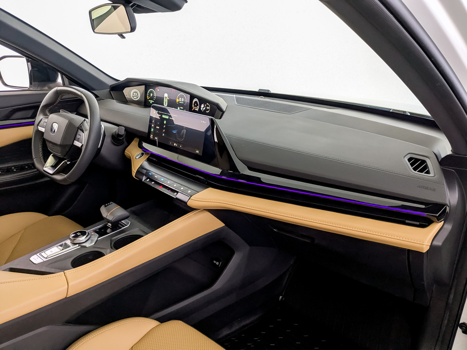 Фото Changan UNI-V с пробегом 38 943 км