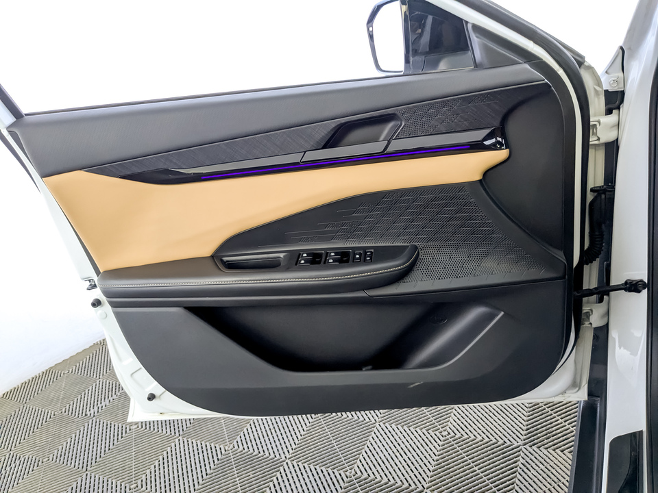 Фото Changan UNI-V с пробегом 38 943 км