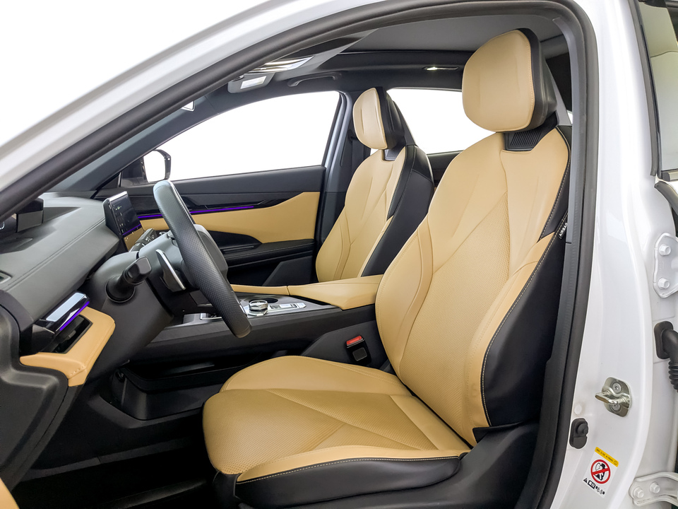 Фото Changan UNI-V с пробегом 38 943 км