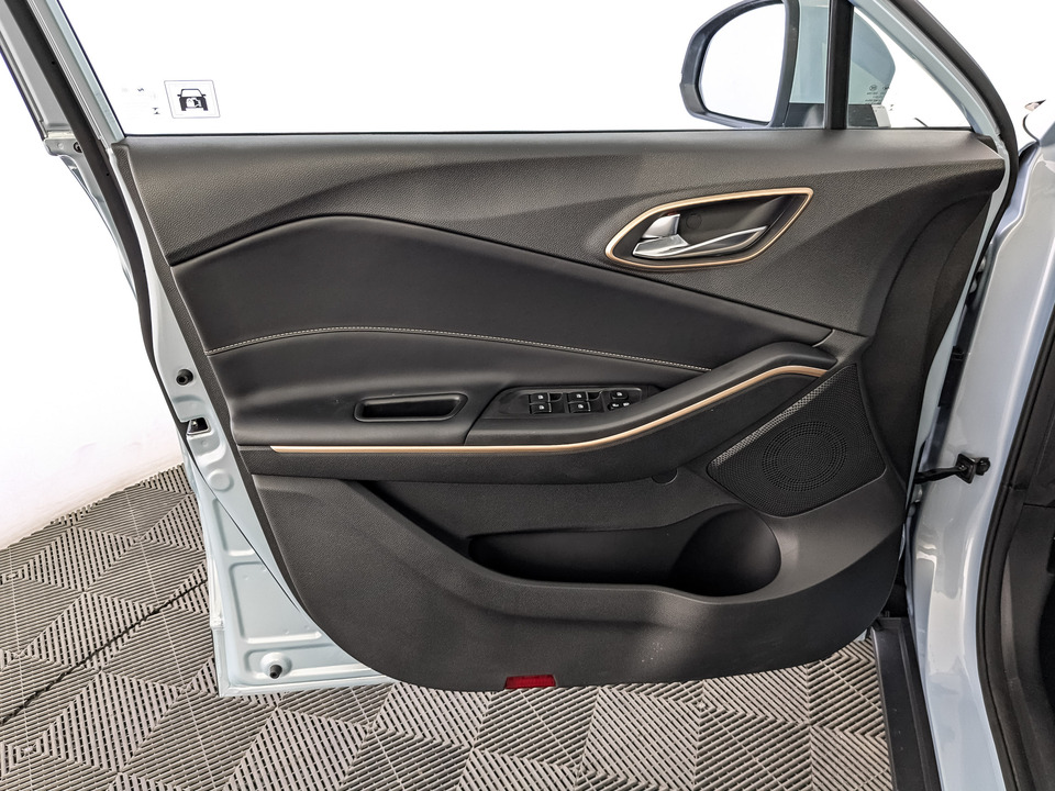 Фото Москвич 3e с пробегом 70 км